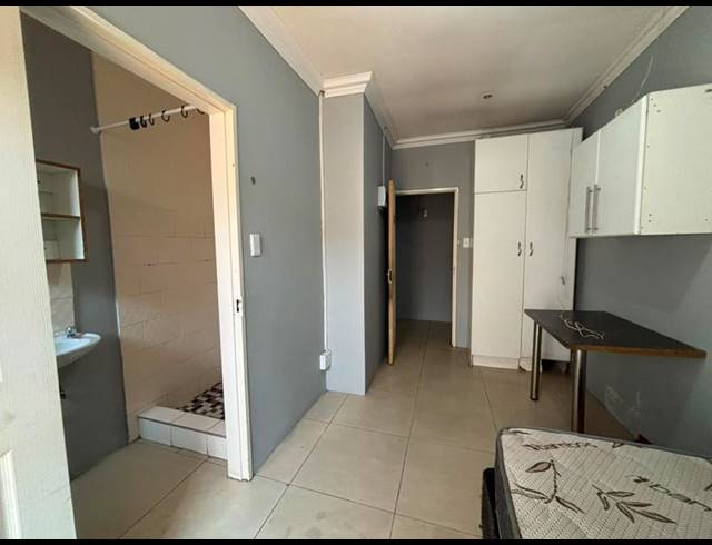 7 BEDROOM HOUSE FOR SALE IN WESTDENE